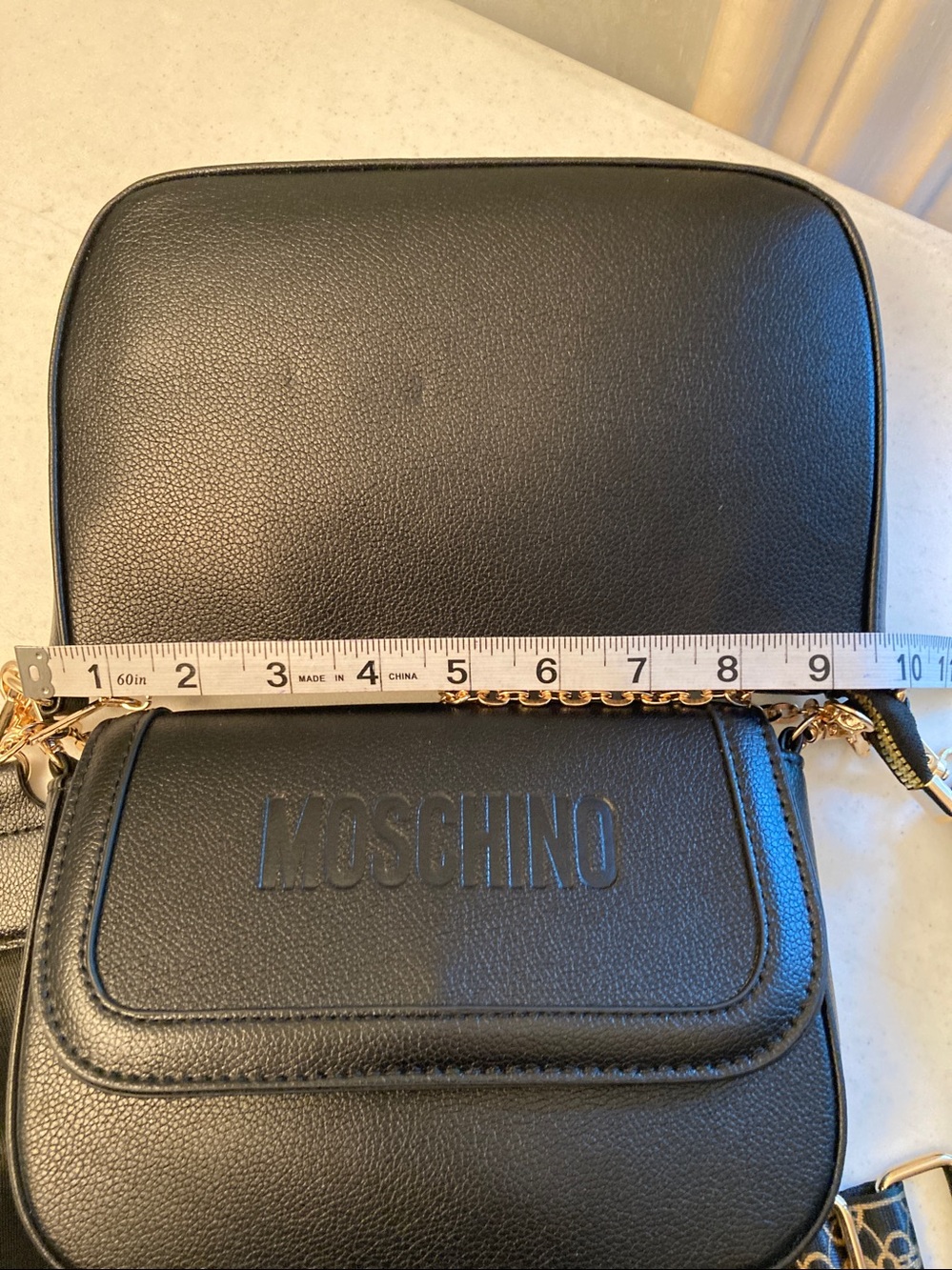 Designer Inspired 2-1 Black Crossbody with Gold Chain and Patterned Strap - Picture 5 of 8